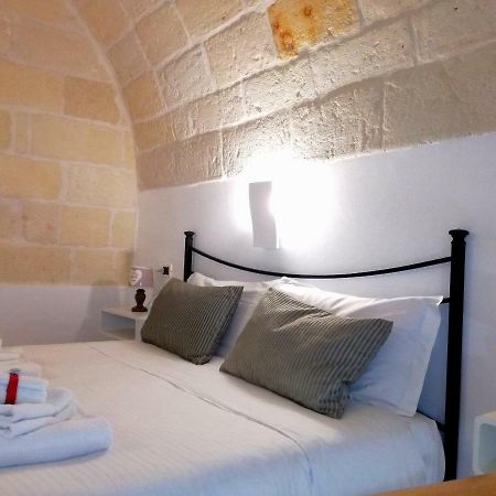Suite Al Ponte Taranto Exterior foto