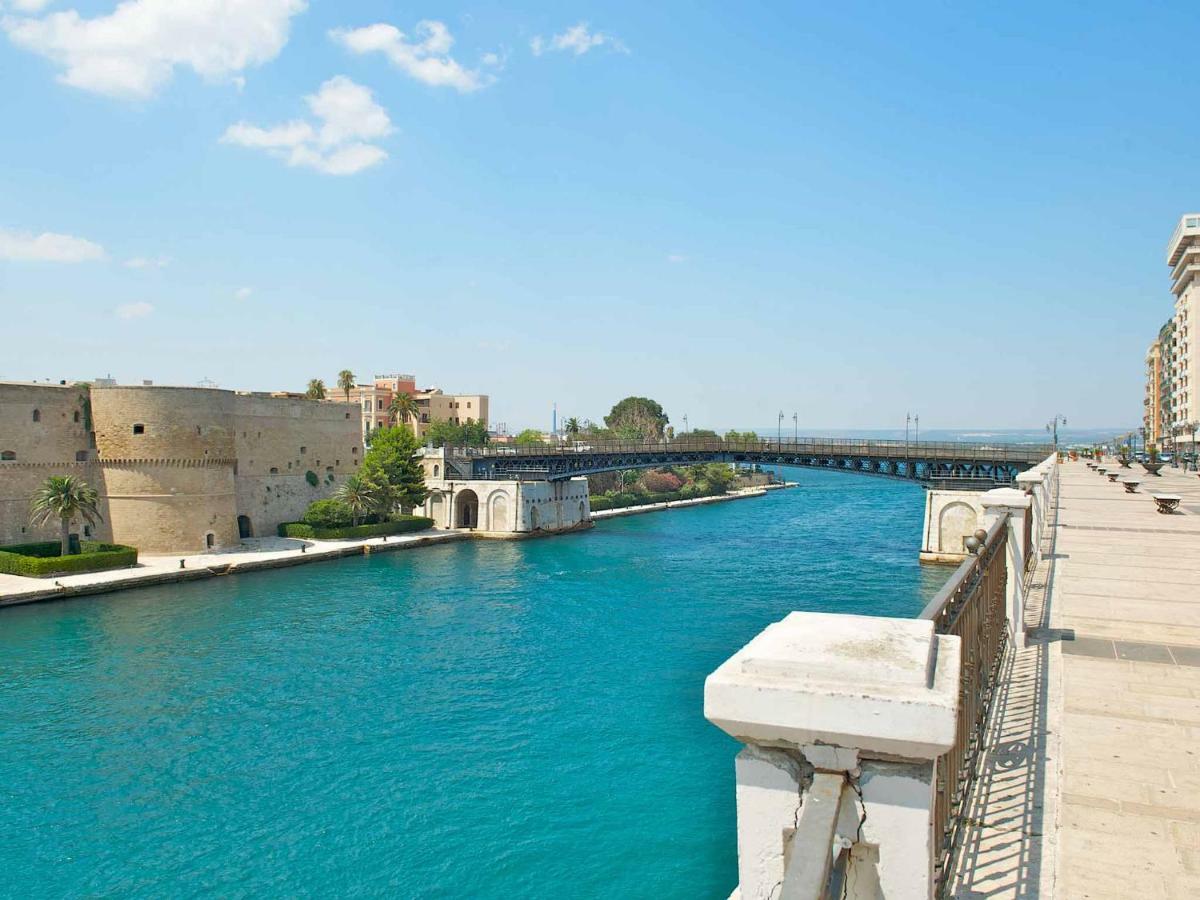 Suite Al Ponte Taranto Exterior foto