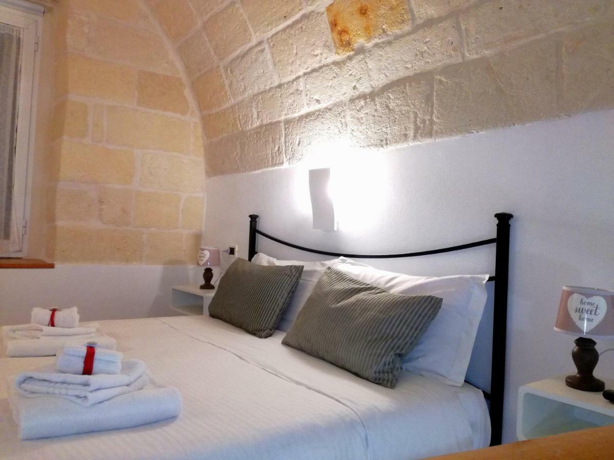 Suite Al Ponte Taranto Exterior foto